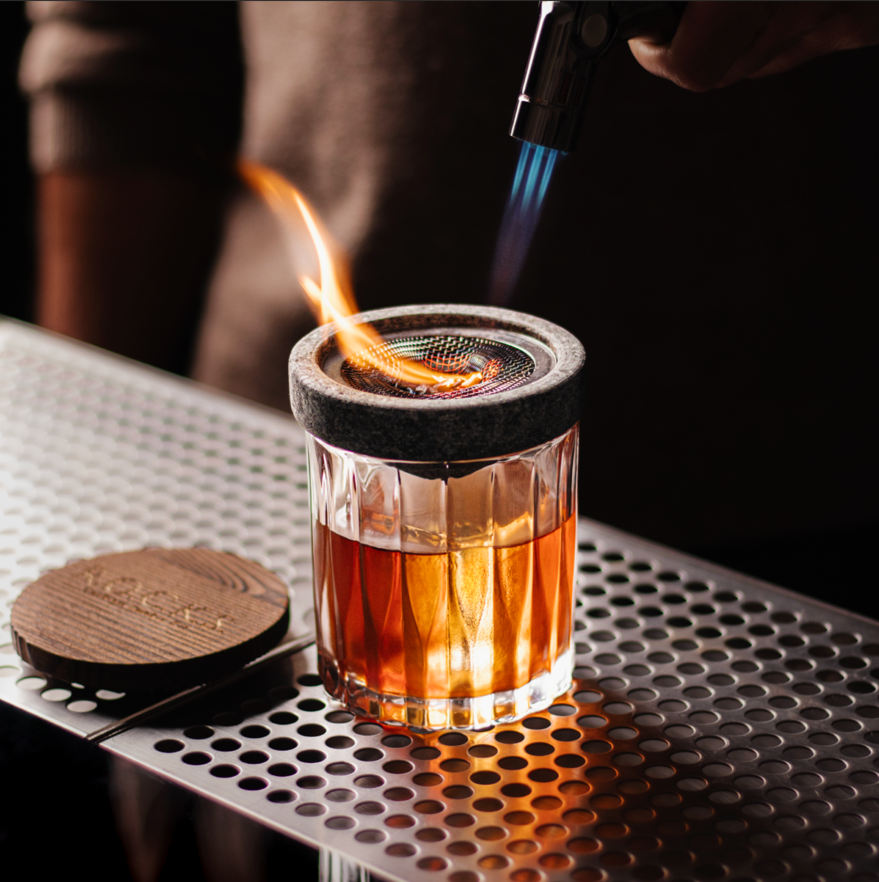 ROCKS Cocktail Smoker - Thumbnail 5